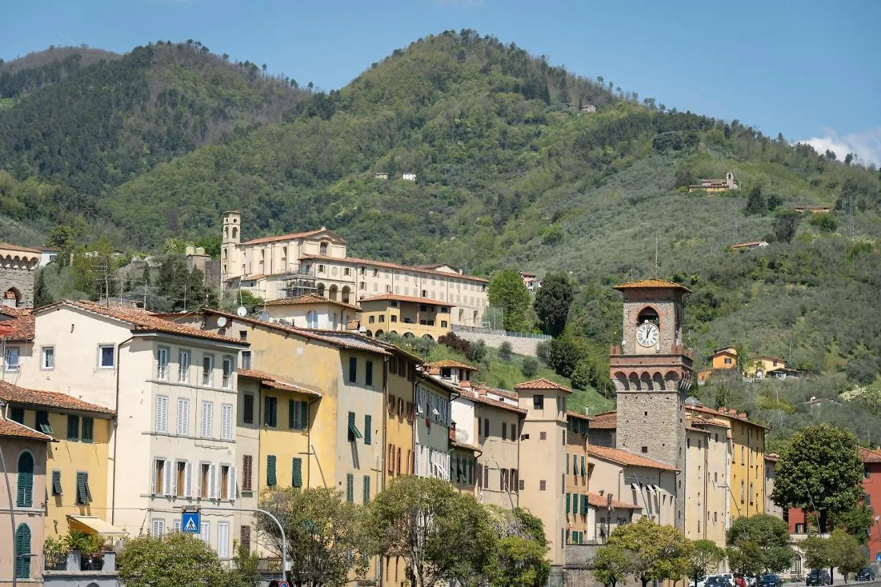 Lägenhet Cathedral-Wellness-Stay Sauna & Massage Pescia